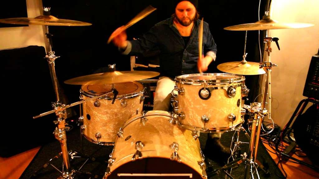 Crusader Kings II - Viking Metal DLC بي سي ستيم كود رقمي