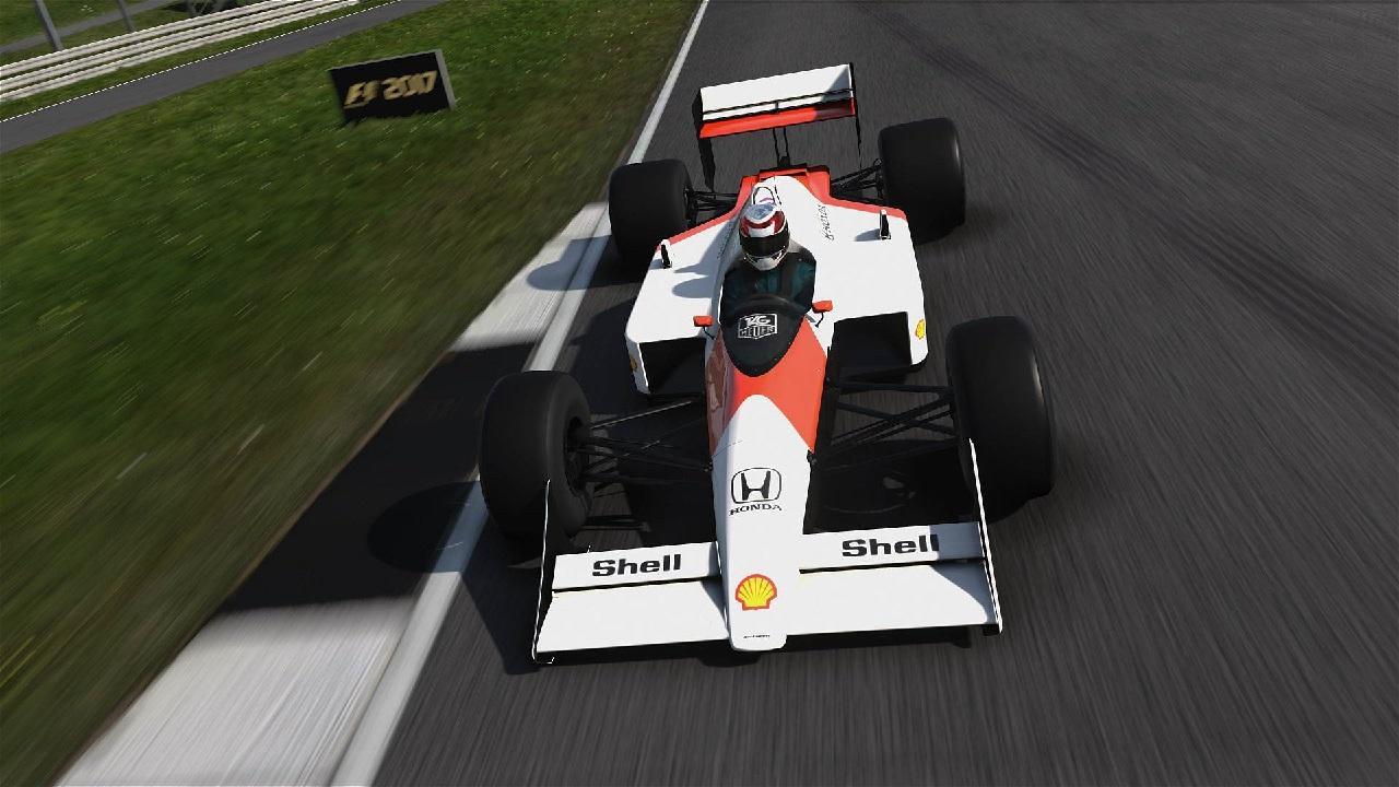 F1 2017 - 1988 McLAREN MP4/4 Classic Car DLC ستيم كود رقمي