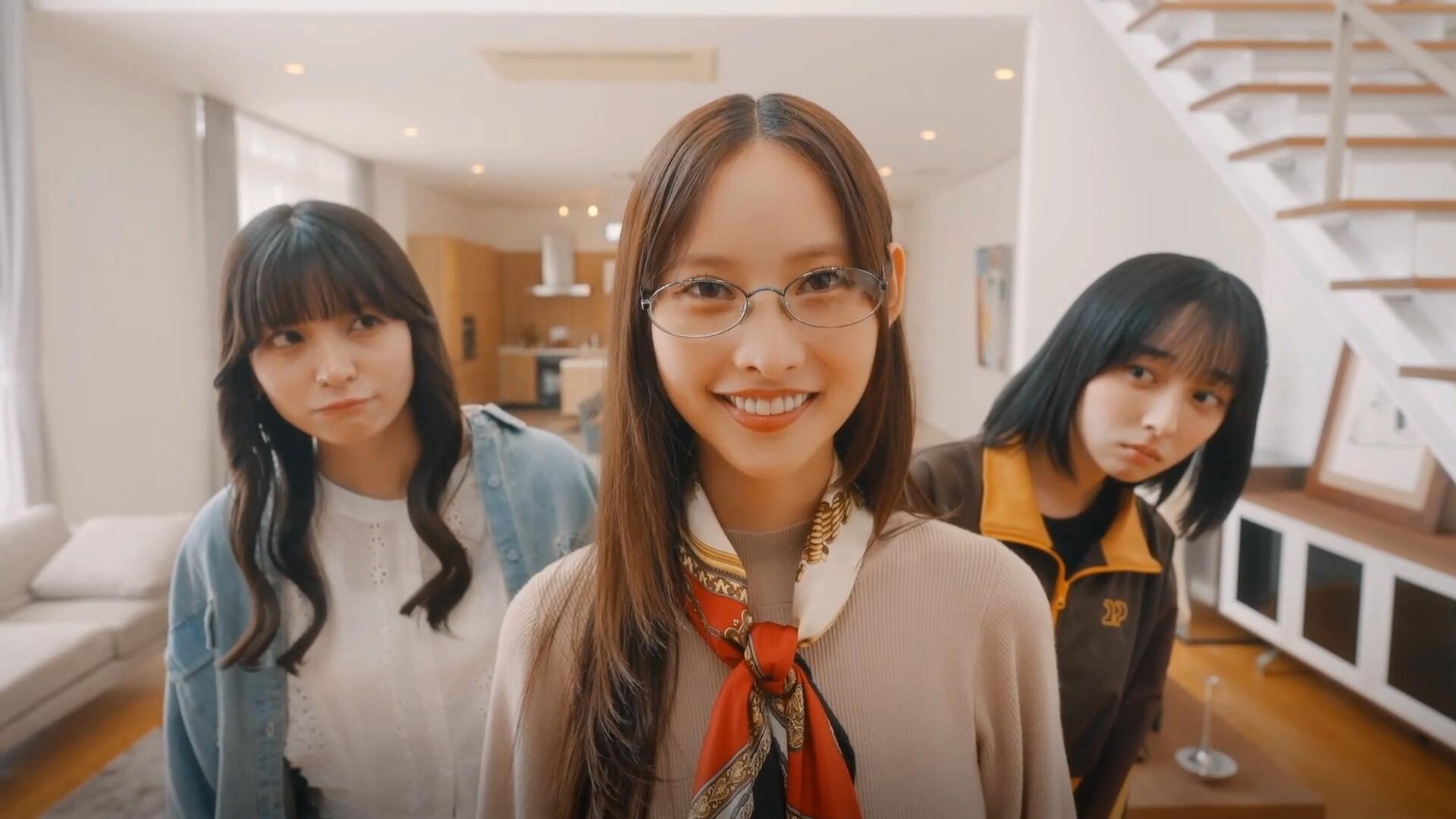 Roommates, Romance, And Ringing Hearts بي سي ستيم كود رقمي